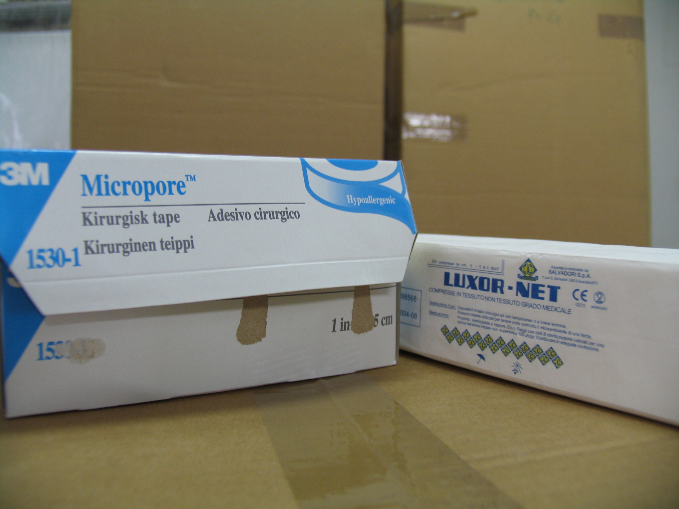Nastro Adesivo 3M con Micropore di grado medico (tipo carta) 